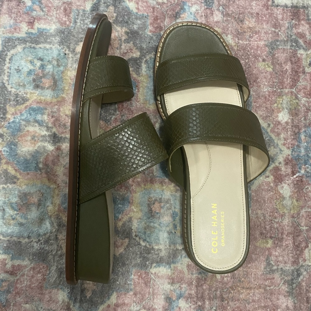 Cole Haan, Wesley Demi Wedge Sandal, size 8.5